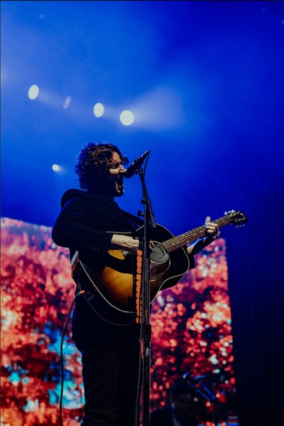 Review: Dean Lewis at TD Garden